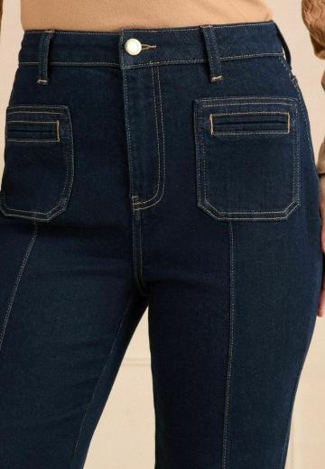 Клешеные джинсы