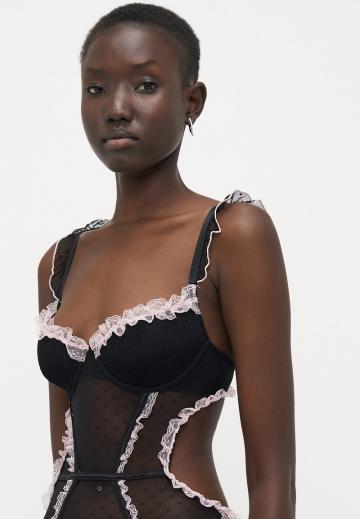 Кружевное боди