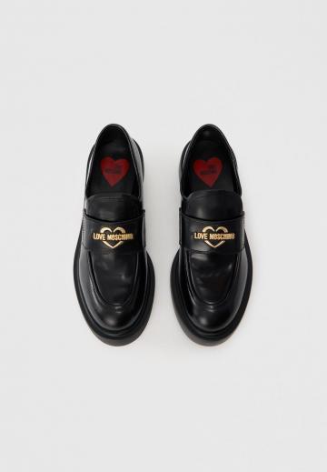 Полуботинки