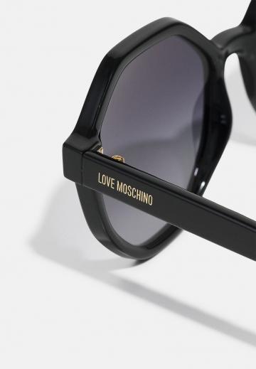 Солнечные очки