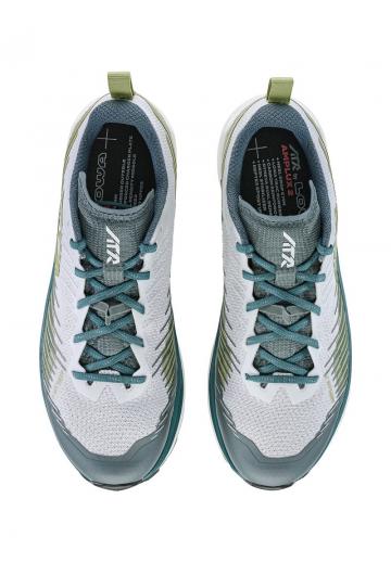 Беговые кроссовки