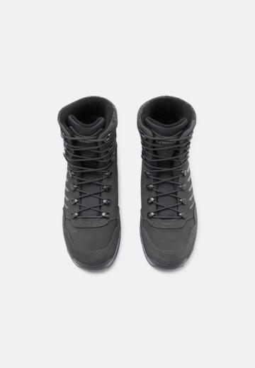 Походные ботинки