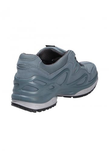 Походные ботинки