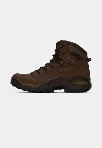 Походные ботинки