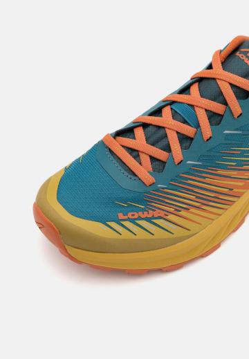 Беговые кроссовки