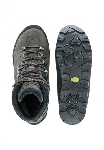 Походные ботинки