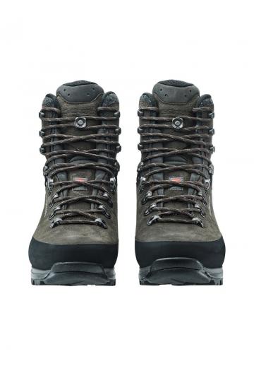 Походные ботинки