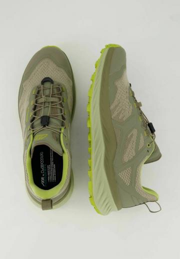 Беговые кроссовки