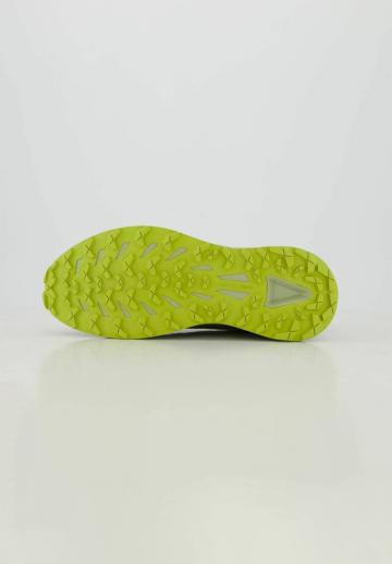 Беговые кроссовки