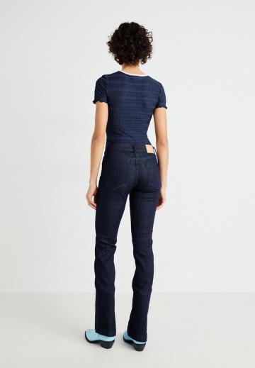 Клешеные брюки