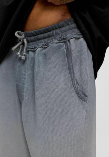 Спортивные штаны