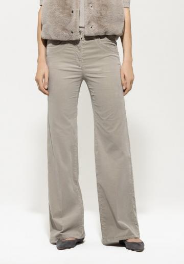 Клешеные джинсы