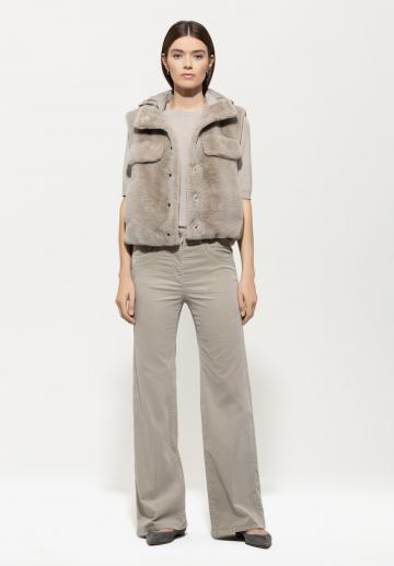 Клешеные джинсы