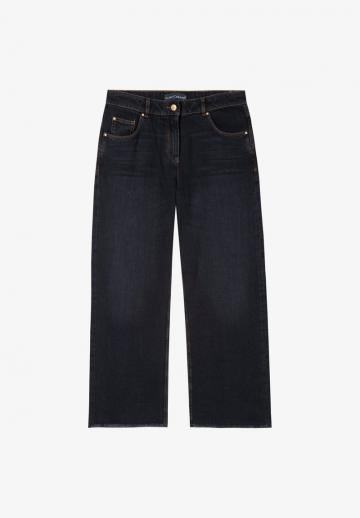 Короткие джинсы