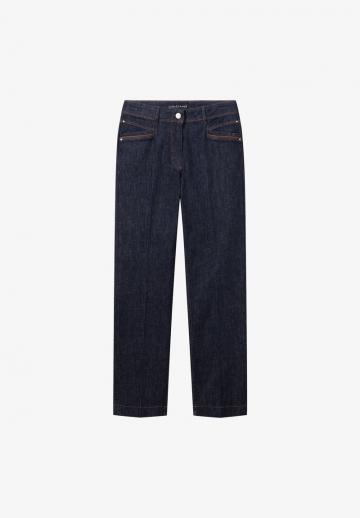 Прямые джинсы