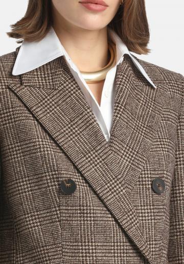 Короткое пальто