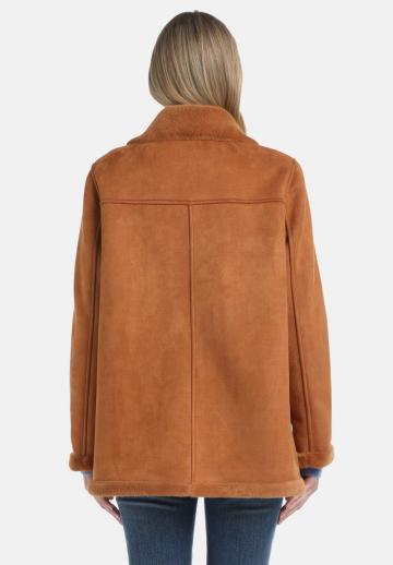 Короткое пальто