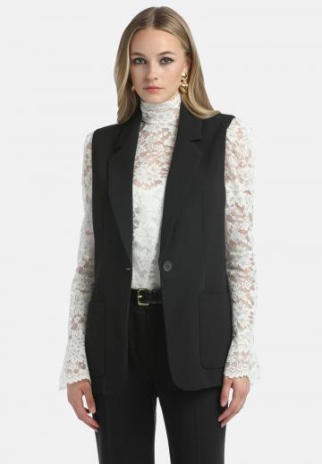 Длинный жилет