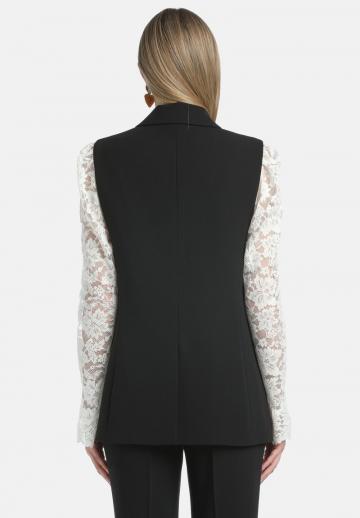 Длинный жилет