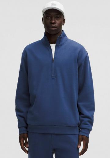 Спортивная кофта