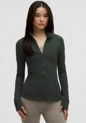 Спортивная куртка