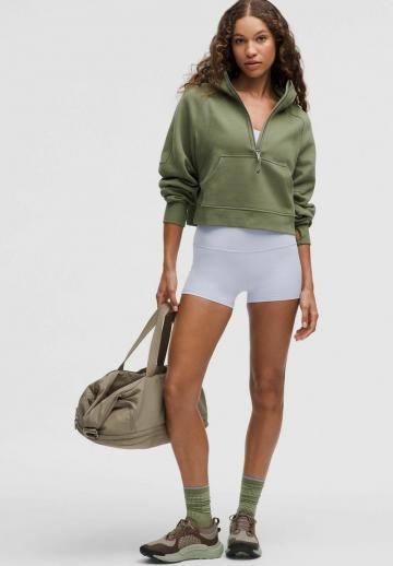 Спортивная толстовка