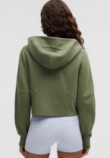 Спортивная толстовка