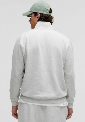 Спортивная кофта