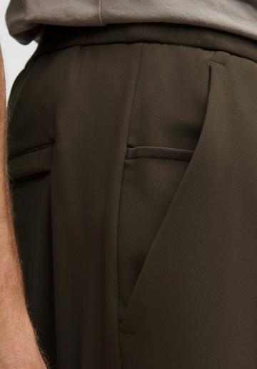 Спортивные штаны