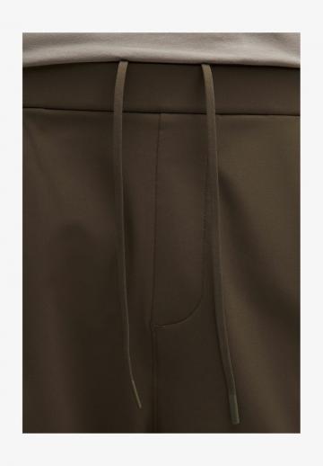 Спортивные штаны