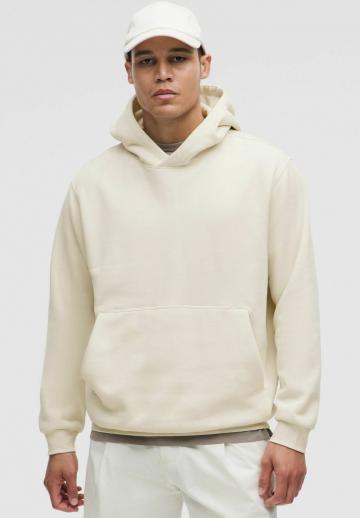 Спортивная кофта