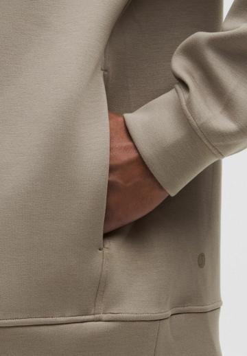 Спортивная кофта