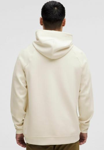 Спортивная кофта