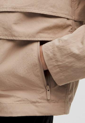 Спортивная куртка