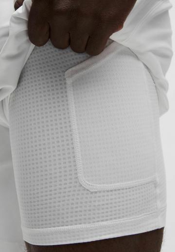 Спортивныве шорты