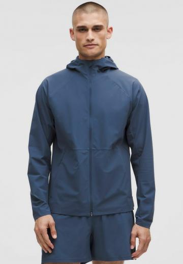 Куртка-дождевик