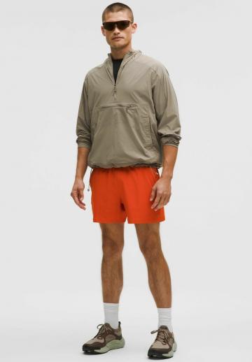 Спортивныве шорты