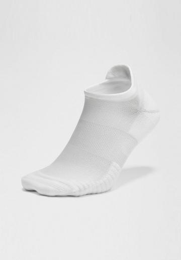Спортивные носки