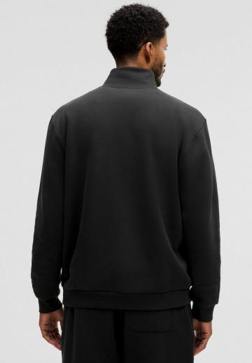 Спортивная кофта