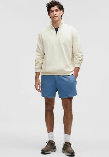 Спортивная кофта