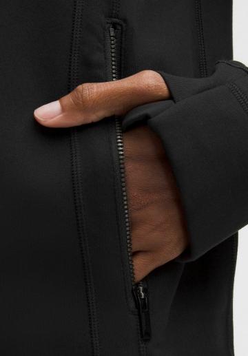 Спортивная толстовка