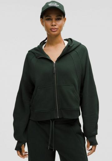 Спортивная толстовка