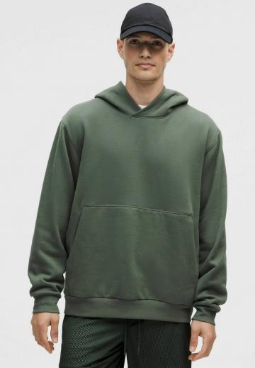 Спортивная кофта