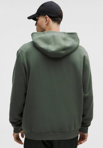 Спортивная кофта