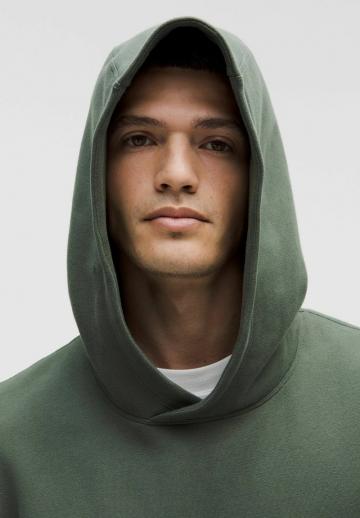 Спортивная кофта