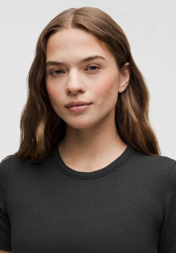 Спортивная майка