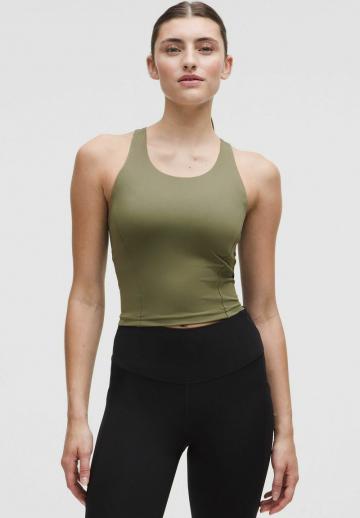 Спортивный топ