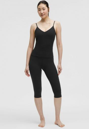 Спортивный топ