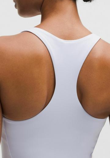 Спортивный топ