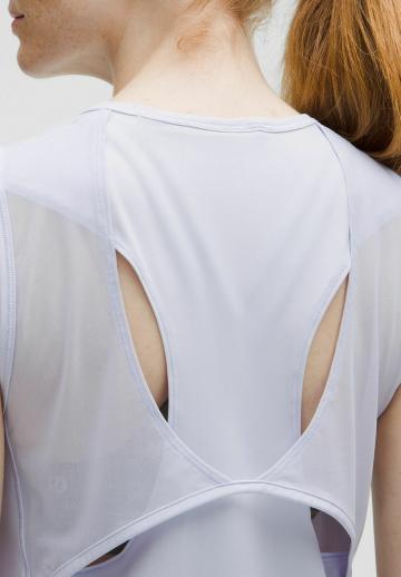 Спортивный топ